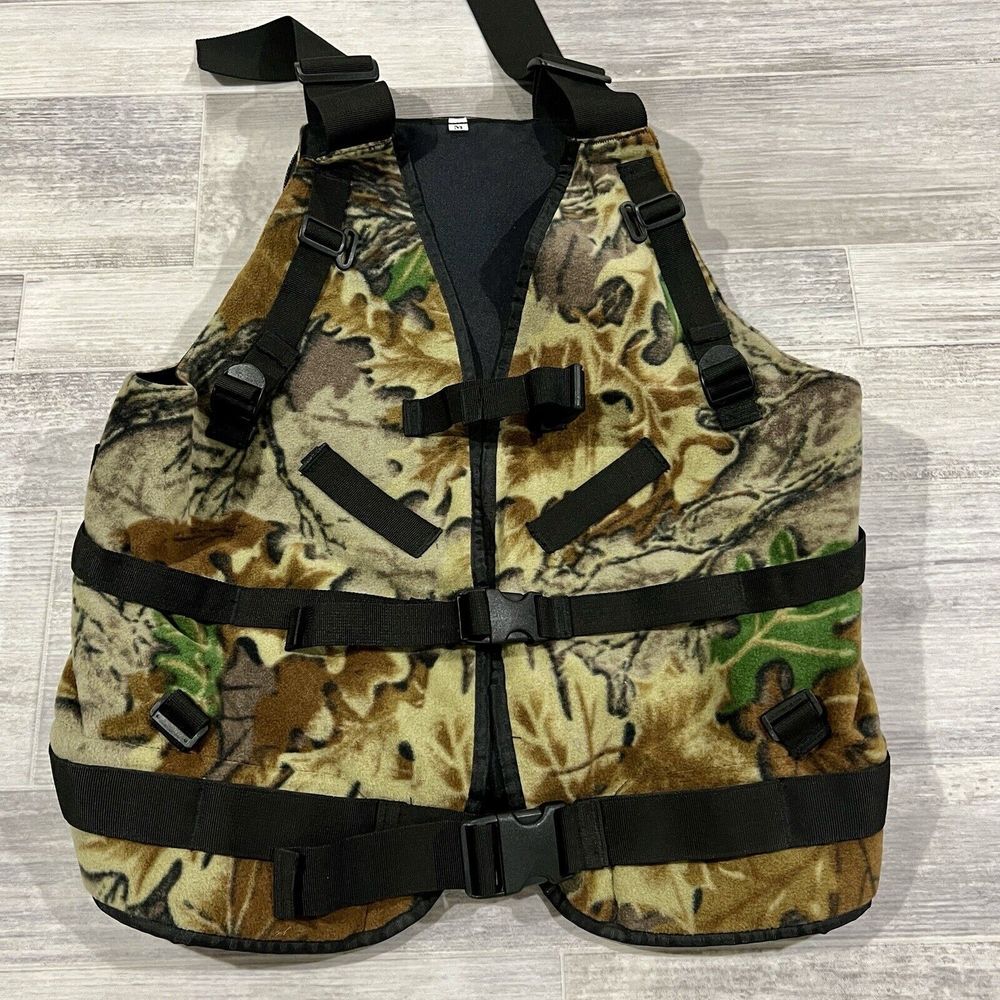 Cabela's Camo Backpack Vest Size Medium‎ Hunting Hiking Outdoors Padded